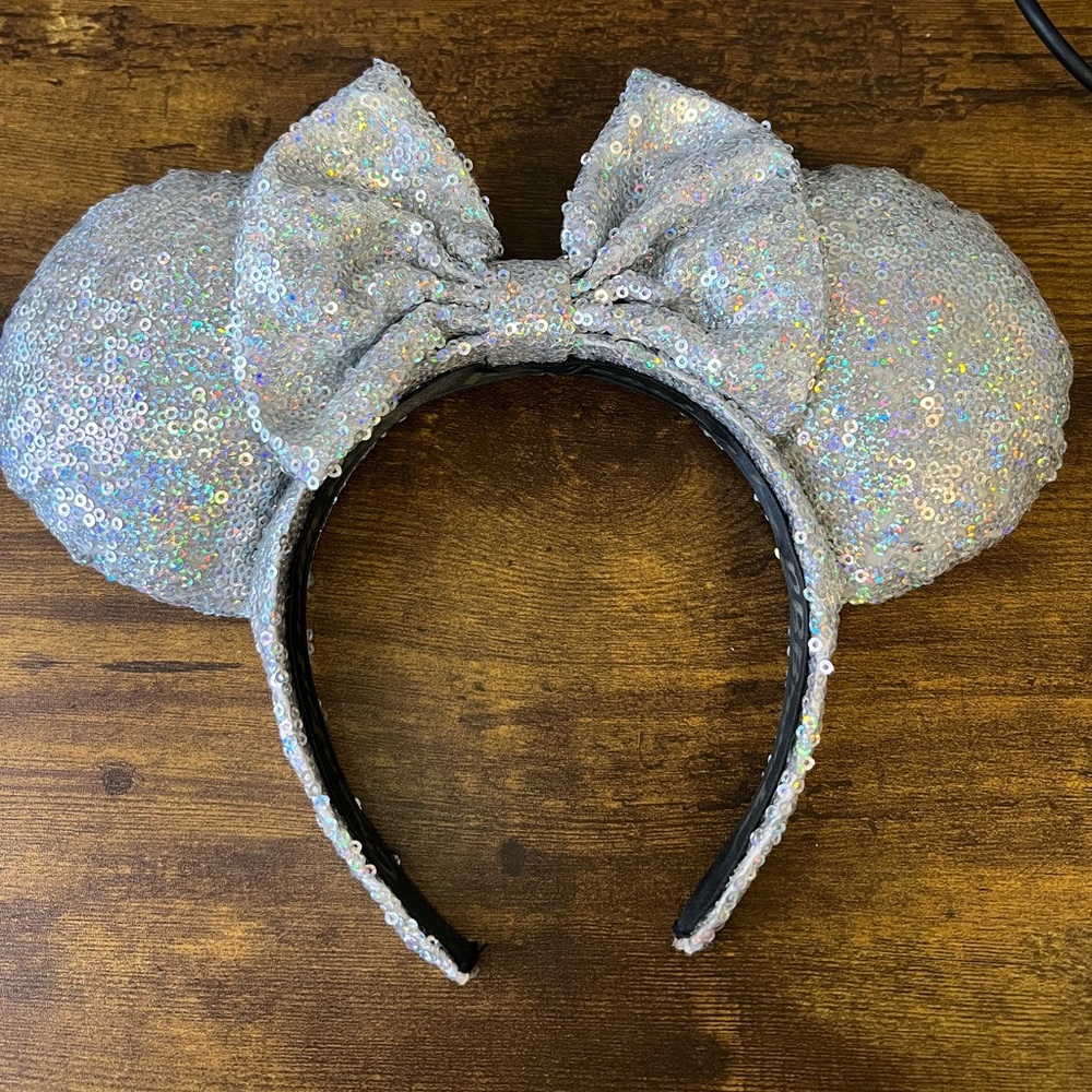 BBbrooke Sliver Sequin Mouse Ears Headband